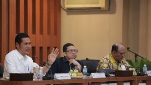 Pemerintah Aceh menegaskan pentingnya penguatan Dana Otonomi Khusus (Otsus) dalam revisi Undang-Undang Pemerintahan Aceh (UUPA) guna mempercepat pembangunan dan mempercepat penurunan angka kemiskinan di daerah tersebut.
