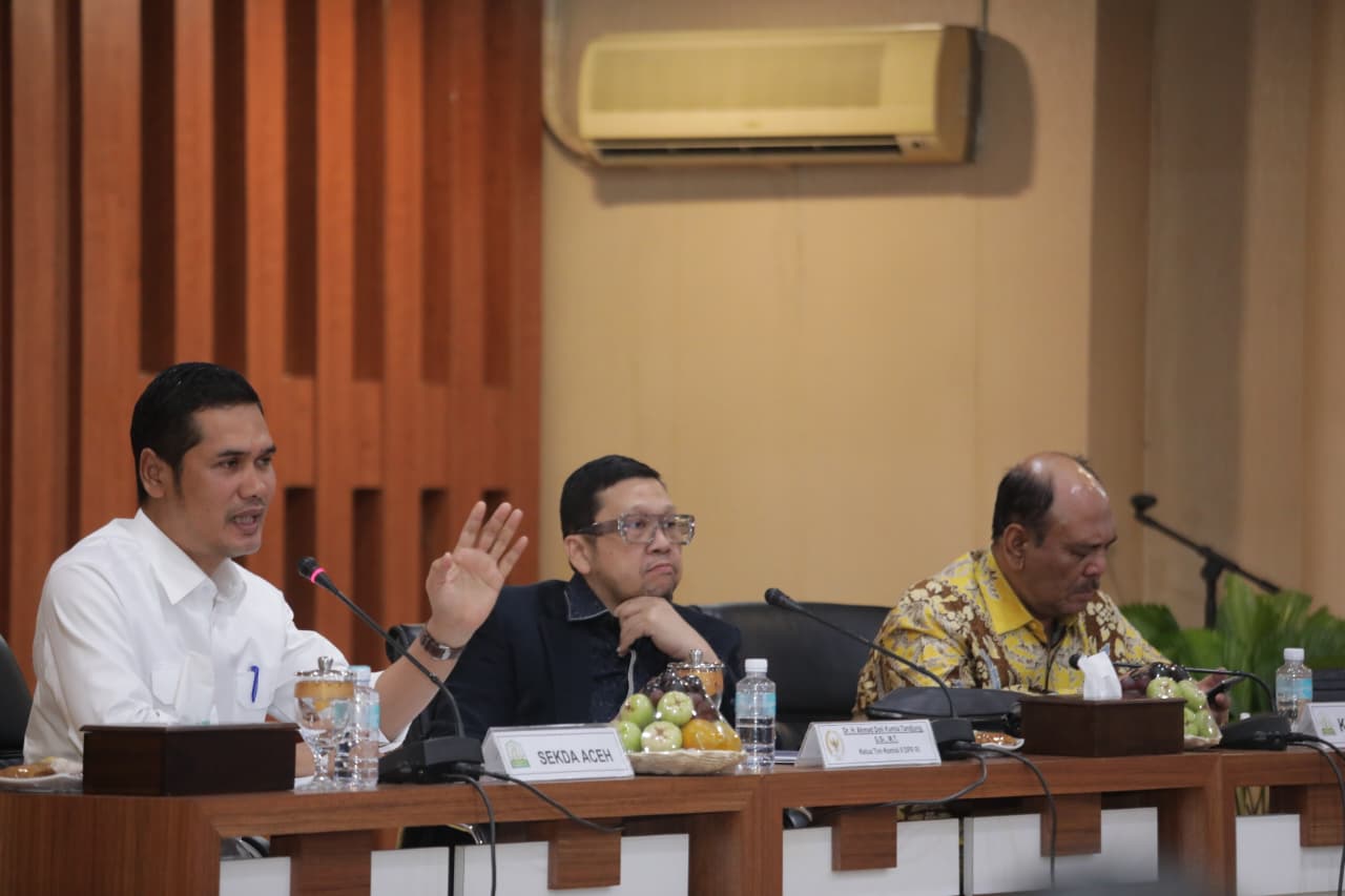 Pemerintah Aceh menegaskan pentingnya penguatan Dana Otonomi Khusus (Otsus) dalam revisi Undang-Undang Pemerintahan Aceh (UUPA) guna mempercepat pembangunan dan mempercepat penurunan angka kemiskinan di daerah tersebut.